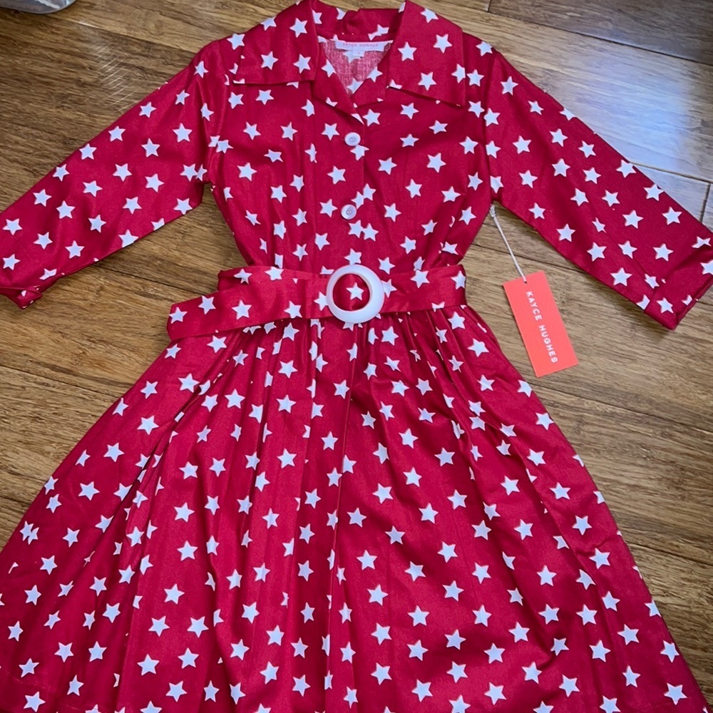 Kayce Hughes red and white stars belted dress size 7 NWT. 3:4 sleeves.